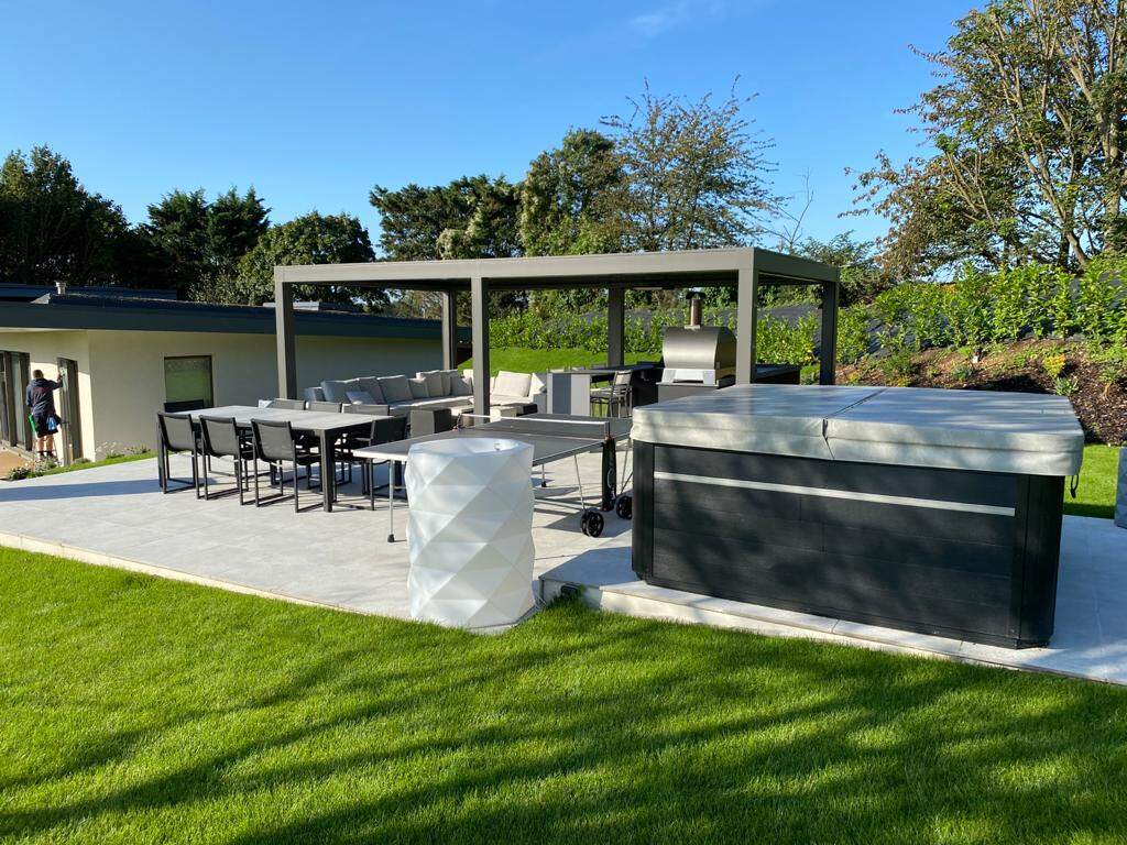 Outdoor Kitchen Dining and Seating Area