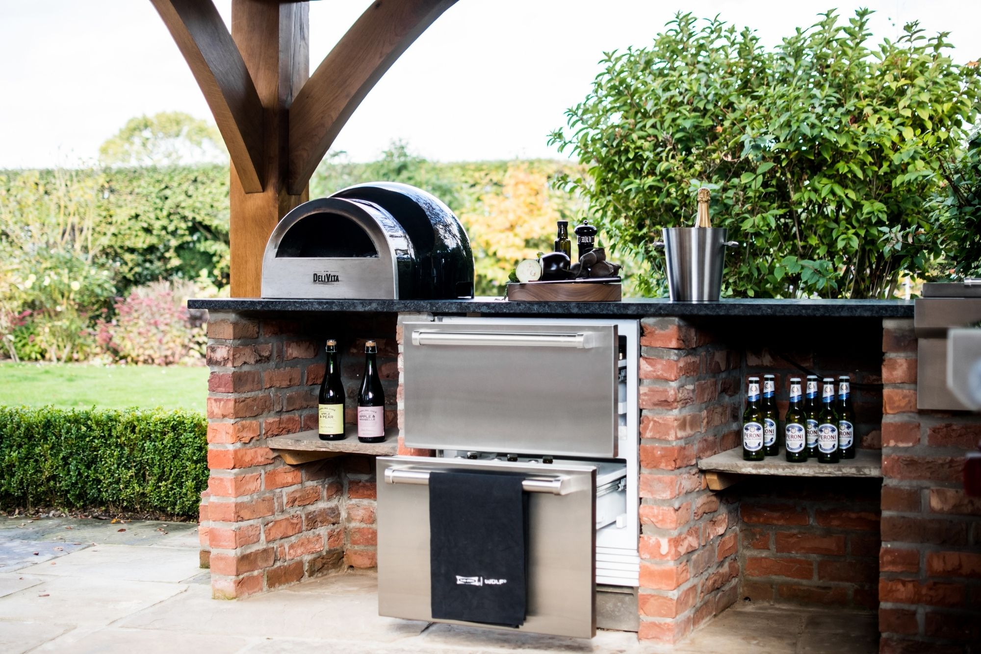 Outdoor kitchen outlet company